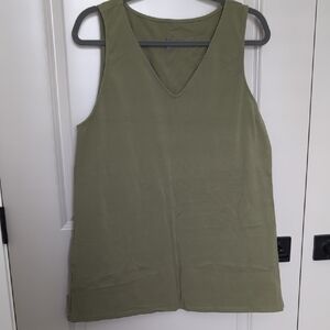 Torrid Olive Green V-Neck Tank Top